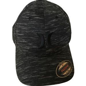 Hurley Flexfit Hat Black Heather Color Size L/XL NWT